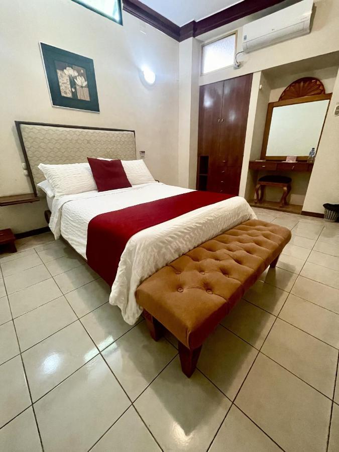 House Center Hotel Milagro Екстериор снимка